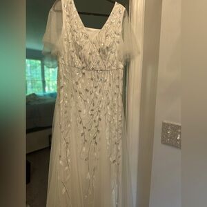 Ever Pretty White Floral Embellished Gown